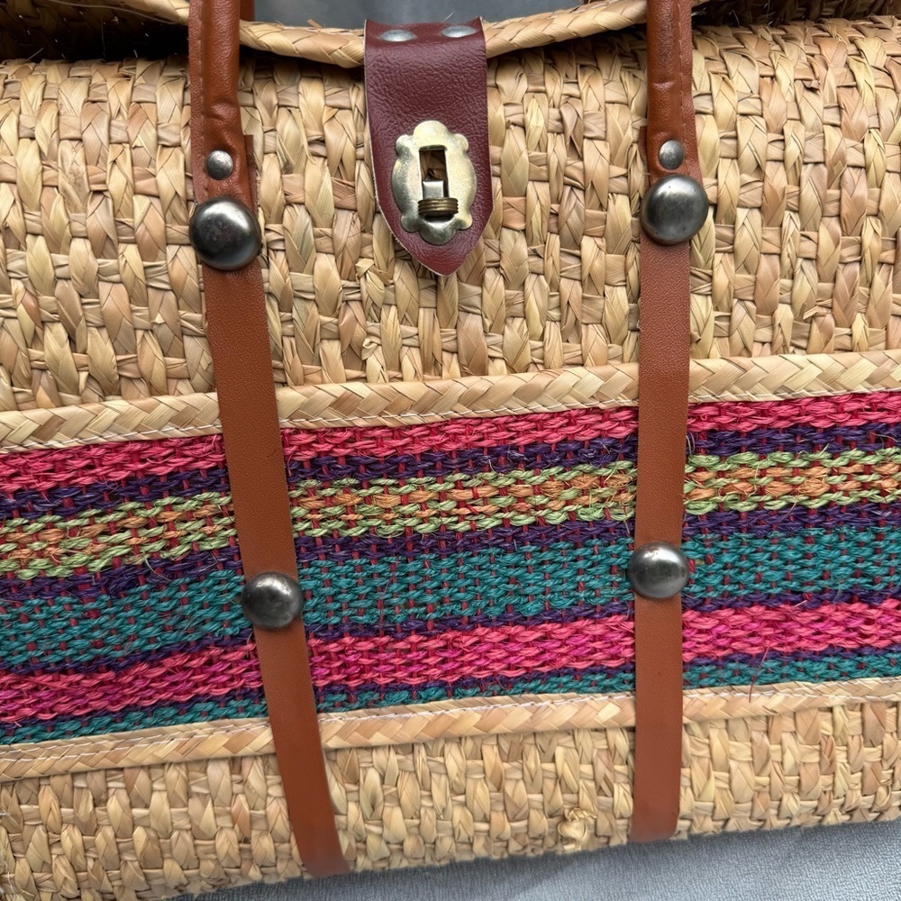Raffia Straw Tote Bag Mexican Boho Bag Purse Beach Bag Tote w Leather Accent - Picture 4 of 5